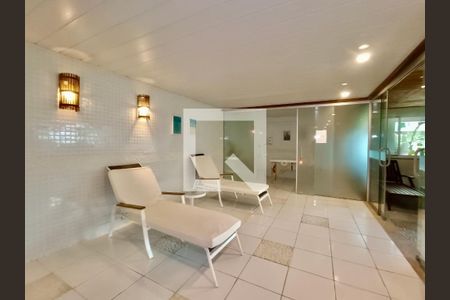 Apartamento à venda com 260m², 2 quartos e 3 vagasÁrea Comum - Playground