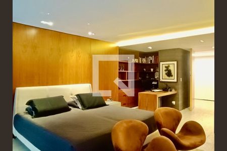 Apartamento à venda com 260m², 2 quartos e 3 vagasSuíte 1