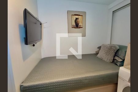 Apartamento à venda com 260m², 2 quartos e 3 vagasQuarto serviço