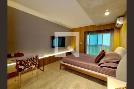 Apartamento à venda com 260m², 2 quartos e 3 vagasSuíte 2