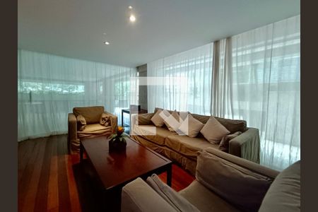 Apartamento à venda com 260m², 2 quartos e 3 vagasÁrea Comum - Playground