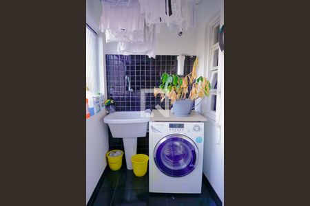 Apartamento à venda com 127m², 3 quartos e 1 vagaÁrea de Serviço