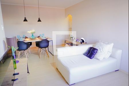 Sala de TV de apartamento para alugar com 3 quartos, 127m² em Vila Monumento, São Paulo