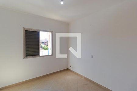 Apartamento à venda com 70m², 2 quartos e 1 vagaQuarto 02