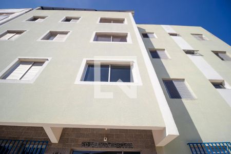 Apartamento à venda com 70m², 2 quartos e 1 vagaFachada