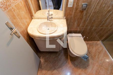 Apartamento à venda com 70m², 2 quartos e 1 vagaBanheiro