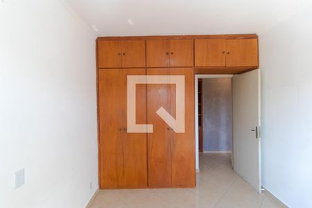 Apartamento à venda com 70m², 2 quartos e 1 vagaQuarto 02