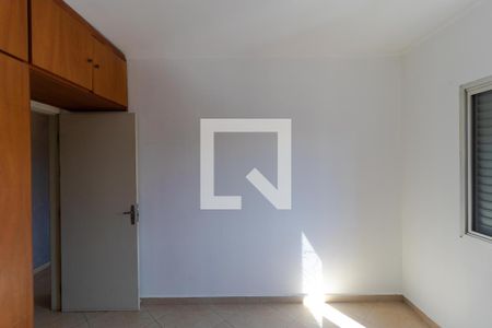 Apartamento à venda com 70m², 2 quartos e 1 vagaQuarto 02