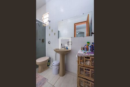 Casa à venda com 350m², 2 quartos e 3 vagas Casa à venda com 350m², 2 quartos e 3 vagasBanheiro Social