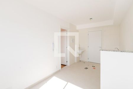 Sala/Cozinha de apartamento para alugar com 2 quartos, 27m² em Jardim Mirante, São Paulo