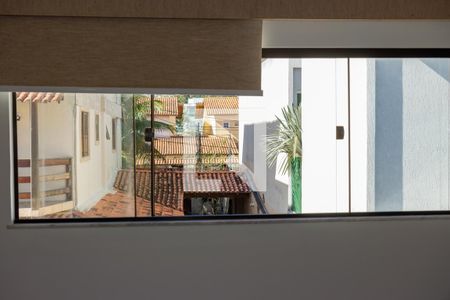 Casa à venda com 539m², 6 quartos e 4 vagas Casa à venda com 539m², 6 quartos e 4 vagasQuarto 6