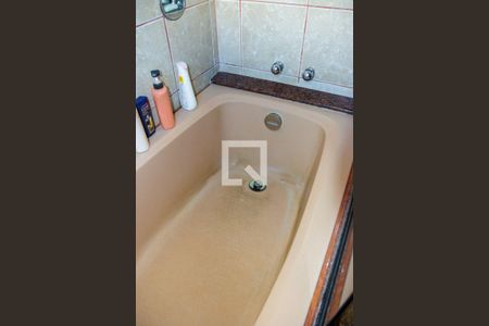 Casa à venda com 539m², 6 quartos e 4 vagas Casa à venda com 539m², 6 quartos e 4 vagasBanheiro