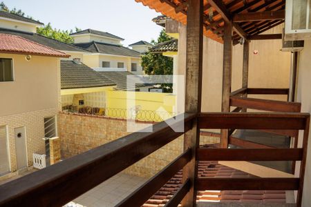 Casa à venda com 539m², 6 quartos e 4 vagas Casa à venda com 539m², 6 quartos e 4 vagasVaranda Quarto 3