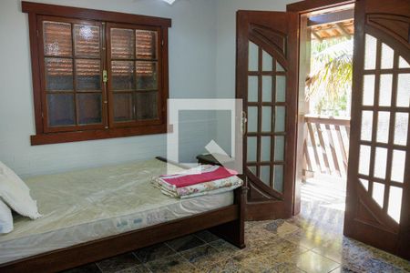 Casa à venda com 539m², 6 quartos e 4 vagas Casa à venda com 539m², 6 quartos e 4 vagasQuarto 5