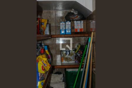 Casa à venda com 539m², 6 quartos e 4 vagas Casa à venda com 539m², 6 quartos e 4 vagasDespensa