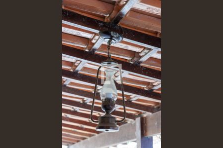 Casa à venda com 539m², 6 quartos e 4 vagas Casa à venda com 539m², 6 quartos e 4 vagasÁrea Externa