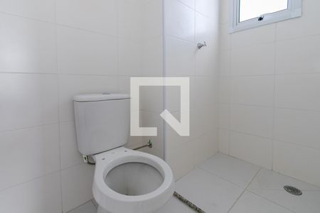 Banheiro de apartamento à venda com 2 quartos, 27m² em Jardim Mirante, São Paulo