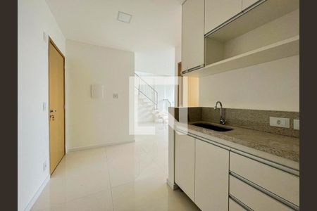 Cozinha de apartamento para alugar com 1 quarto, 89m² em Setor de Habitações Coletivas E Geminadas Norte 703, Brasília