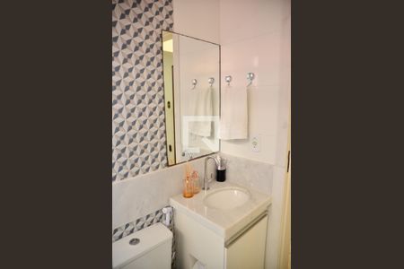 Casa à venda com 200m², 3 quartos e 5 vagasBanheiro 1