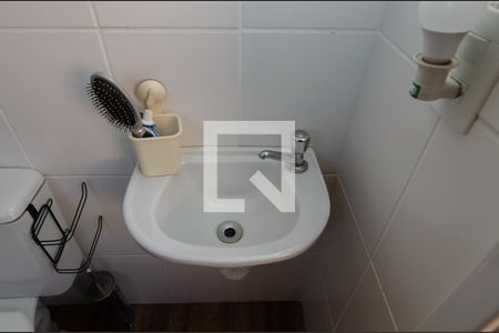 Casa de condomínio à venda com 112m², 3 quartos e 2 vagasBanheiro da Suíte 