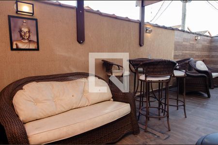 Casa de condomínio à venda com 112m², 3 quartos e 2 vagasÁrea externa