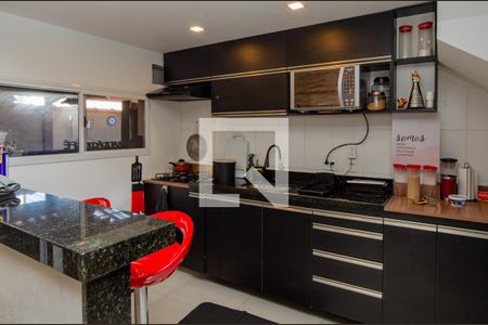 Casa de condomínio à venda com 112m², 3 quartos e 2 vagasCozinha