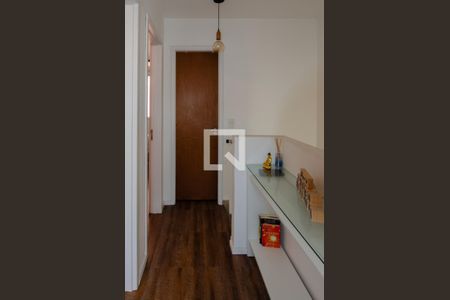 Casa de condomínio à venda com 112m², 3 quartos e 2 vagasCorredor