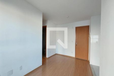 Sala de apartamento para alugar com 2 quartos, 47m² em Água Santa, Rio de Janeiro