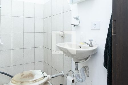 Casa à venda com 300m², 4 quartos e 4 vagas Casa à venda com 300m², 4 quartos e 4 vagasBanheiro da Suíte 2