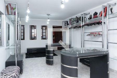 Casa à venda com 300m², 4 quartos e 4 vagas Casa à venda com 300m², 4 quartos e 4 vagasSala 2