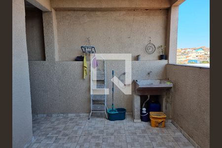 Casa à venda com 300m², 4 quartos e 4 vagas Casa à venda com 300m², 4 quartos e 4 vagasLavanderia