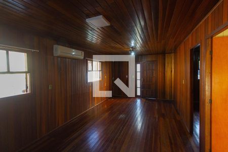 Sala de casa para alugar com 3 quartos, 100m² em Padre Reus, São Leopoldo