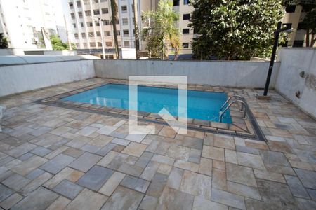 Apartamento à venda com 52m², 2 quartos e 1 vaga Apartamento à venda com 52m², 2 quartos e 1 vagaÁrea comum - Piscina
