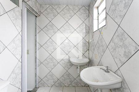 Casa à venda com 335m², 8 quartos e 4 vagasBanheiro da Suíte 2