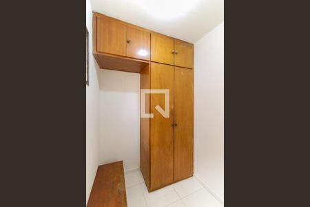 Apartamento à venda com 195m², 4 quartos e 3 vagasQuarto de Serviço