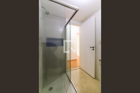 Apartamento à venda com 195m², 4 quartos e 3 vagasBanheiro da Suíte 2
