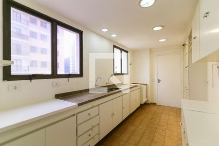 Apartamento à venda com 195m², 4 quartos e 3 vagasCozinha