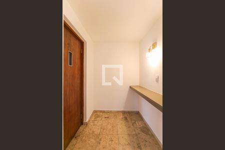Apartamento à venda com 195m², 4 quartos e 3 vagasHall de entrada