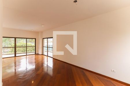 Apartamento à venda com 195m², 4 quartos e 3 vagasSala