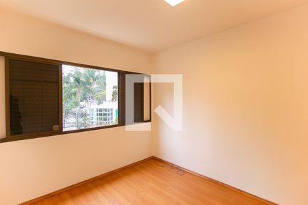 Apartamento à venda com 195m², 4 quartos e 3 vagasQuarto 3