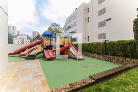 Apartamento à venda com 195m², 4 quartos e 3 vagasÁrea comum - Playground