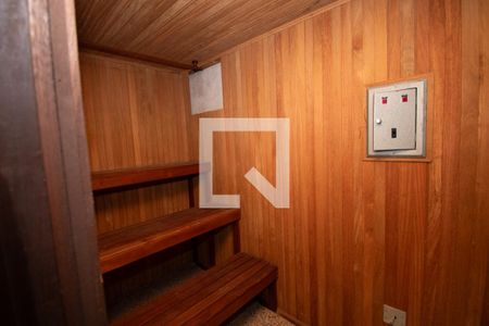 Casa à venda com 670m², 4 quartos e 6 vagas Casa à venda com 670m², 4 quartos e 6 vagassauna