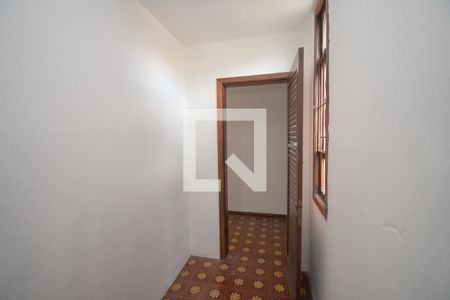 Casa à venda com 670m², 4 quartos e 6 vagas Casa à venda com 670m², 4 quartos e 6 vagasdespensa