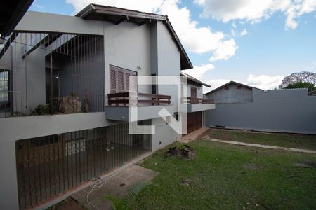 Casa à venda com 670m², 4 quartos e 6 vagas Casa à venda com 670m², 4 quartos e 6 vagaspátio interno