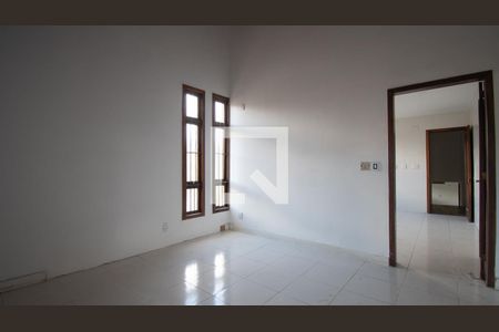 Casa à venda com 670m², 4 quartos e 6 vagas Casa à venda com 670m², 4 quartos e 6 vagasestar jantar