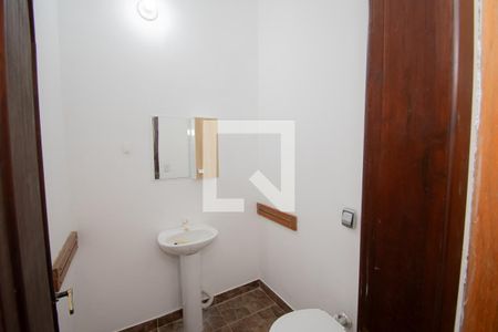 Casa à venda com 670m², 4 quartos e 6 vagas Casa à venda com 670m², 4 quartos e 6 vagasbanheiro