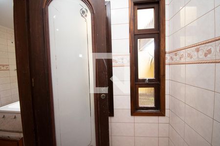 Casa à venda com 670m², 4 quartos e 6 vagas Casa à venda com 670m², 4 quartos e 6 vagasquarto 4 suíte