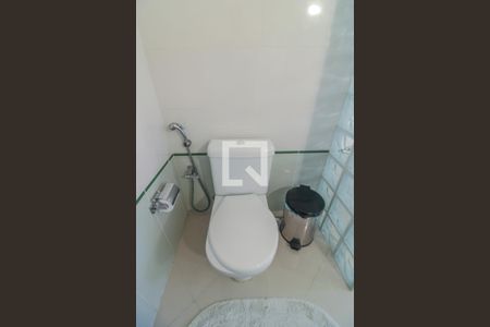 Apartamento à venda com 260m², 3 quartos e 2 vagasSuíte 1 - Banheiro