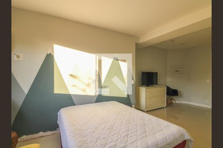 Apartamento à venda com 260m², 3 quartos e 2 vagasSuíte 2 - Canadense