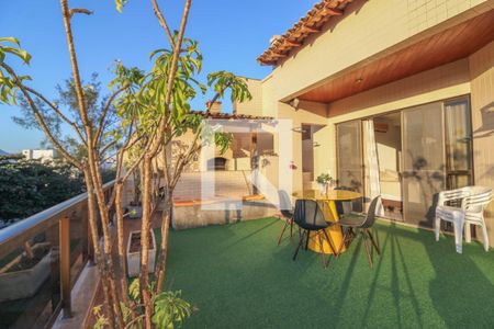 Apartamento à venda com 260m², 3 quartos e 2 vagasTerraço